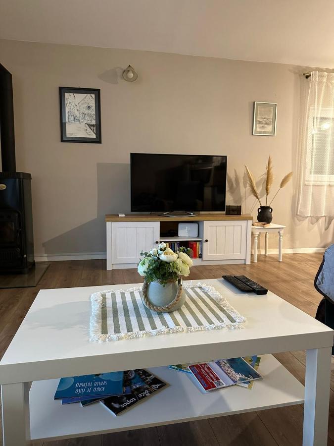 Apartman Lusy Tribalj エクステリア 写真