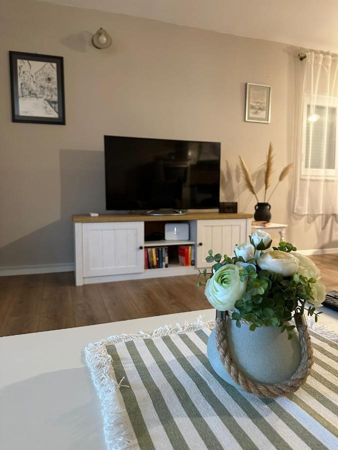 Apartman Lusy Tribalj エクステリア 写真